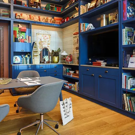 25hours Paper Island