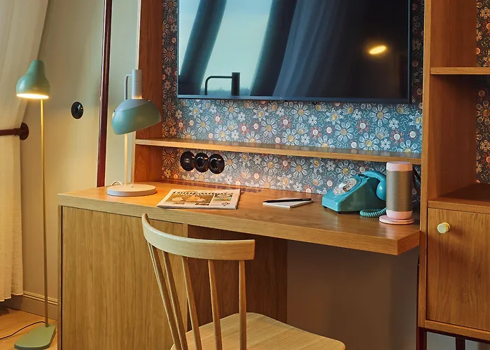 Hotel 25hours Paper Island 4*