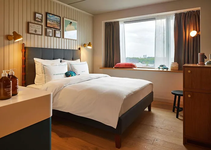 25hours Paper Island 4*