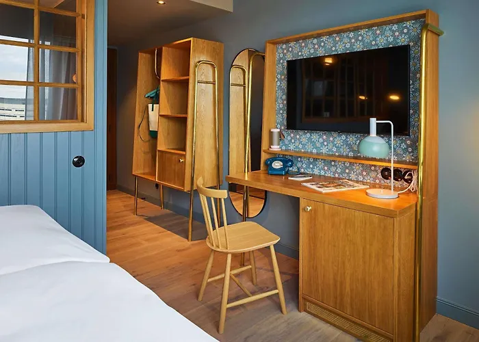 Hotel 25hours Paper Island