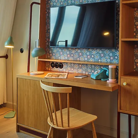 Отель 25hours Paper Island 4*